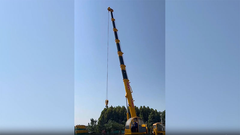 Camion-grue 10T, STSQ10D