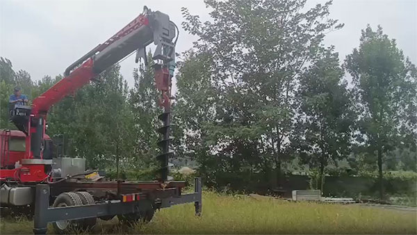 Camion à flèche 8T, SST8S4