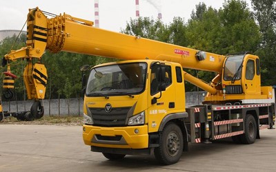 Grue télescopique sur camion 16T, STSQ16F