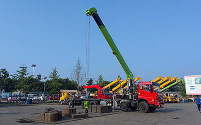 Camion à flèche 20T